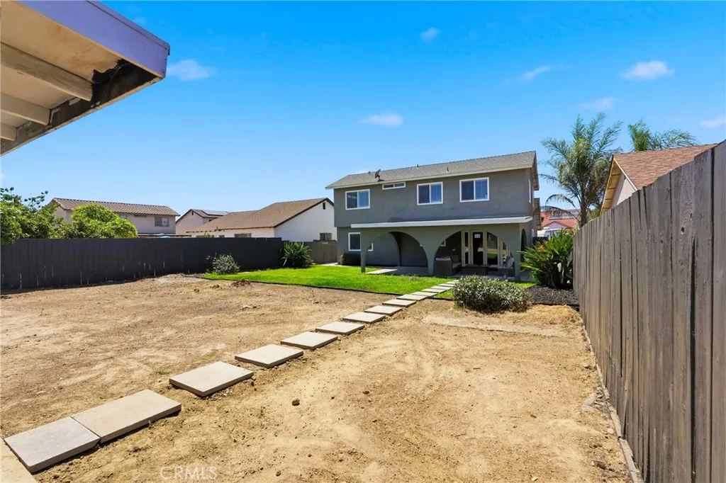 https://cdn.realtyfeed.com/cdn/127/307064800/ffbab80896095de0770d542eaed3ec17.webp