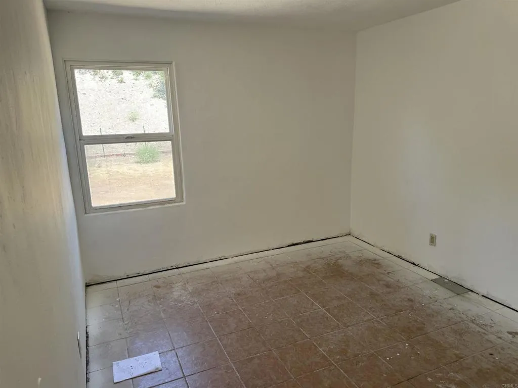 https://cdn.realtyfeed.com/cdn/127/307064808/9526f75e39f5fe6c6be2f940edc0f9ef.webp