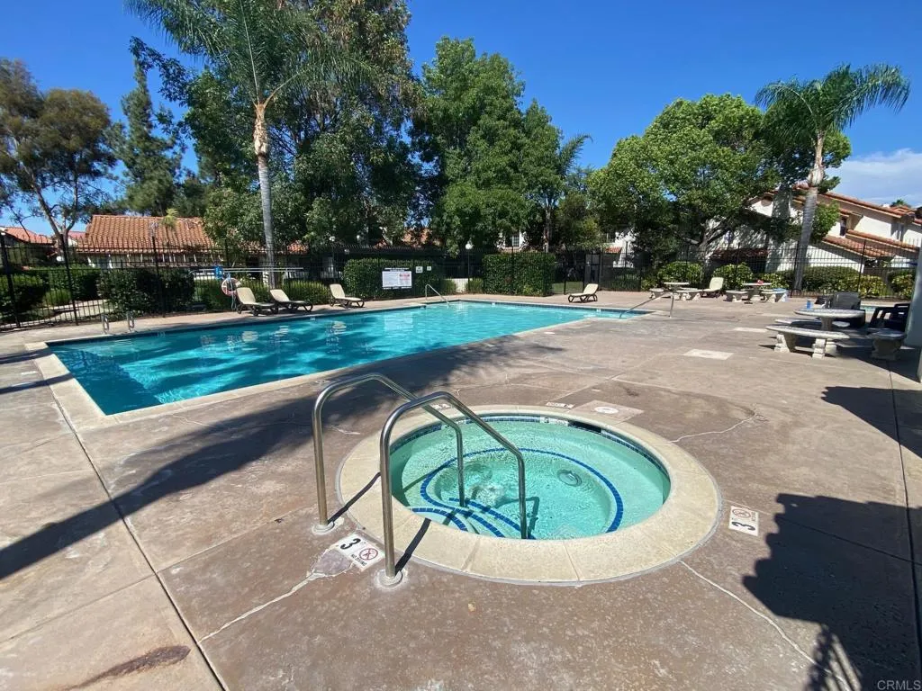 1651 S Juniper Street South Unit 194, Escondido, CA 92025 - Photo 2 of 16, Escondido, CA