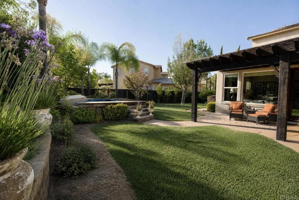 https://cdn.realtyfeed.com/cdn/127/307064826/3291b065c50bdd6f105f684e95e141dd.webp