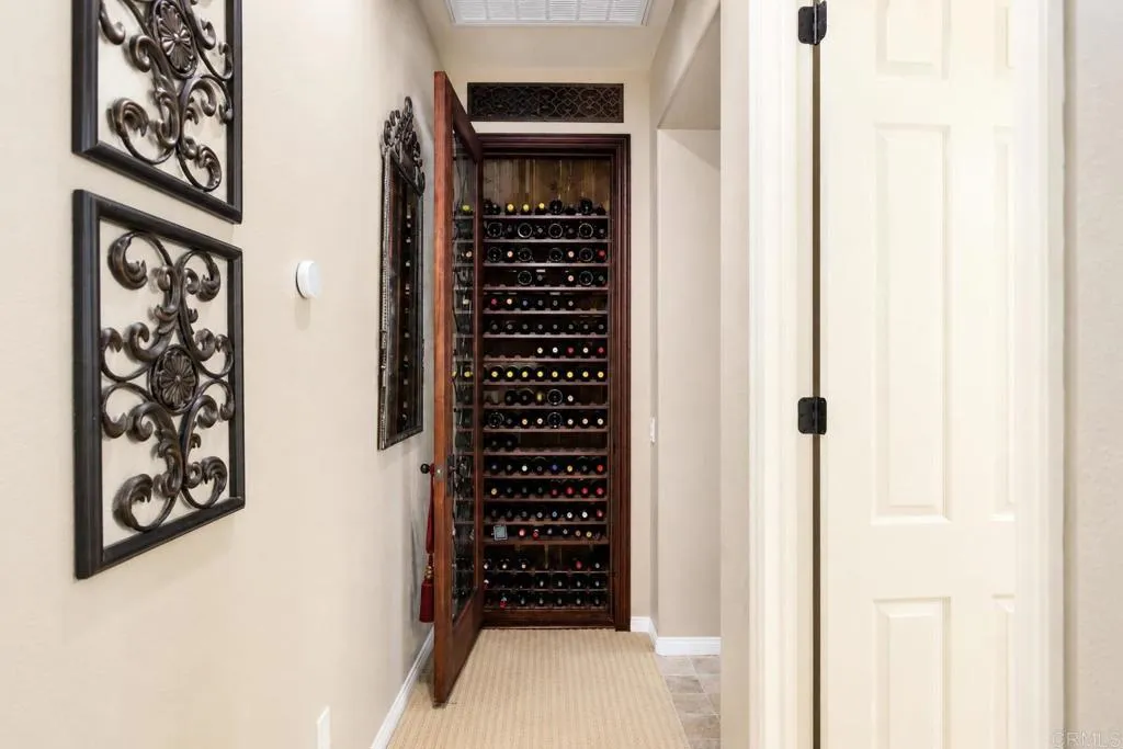 https://cdn.realtyfeed.com/cdn/127/307064826/963be65e0b5c284dc3806dac1cbc6303.webp
