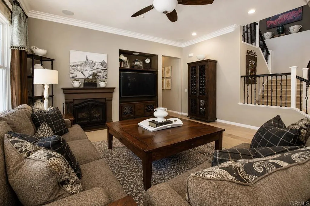 https://cdn.realtyfeed.com/cdn/127/307064826/9666563afc603775a49ccccf063837b9.webp