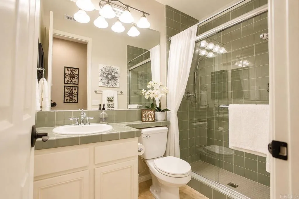 https://cdn.realtyfeed.com/cdn/127/307064826/9a734f4ca76316a952bfbbfcffb1c049.webp