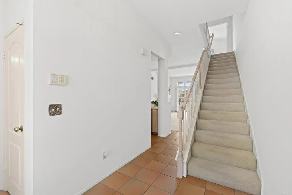 https://cdn.realtyfeed.com/cdn/127/307064830/6ed75f0605b8a0100c4ee757f8fc11ff.webp