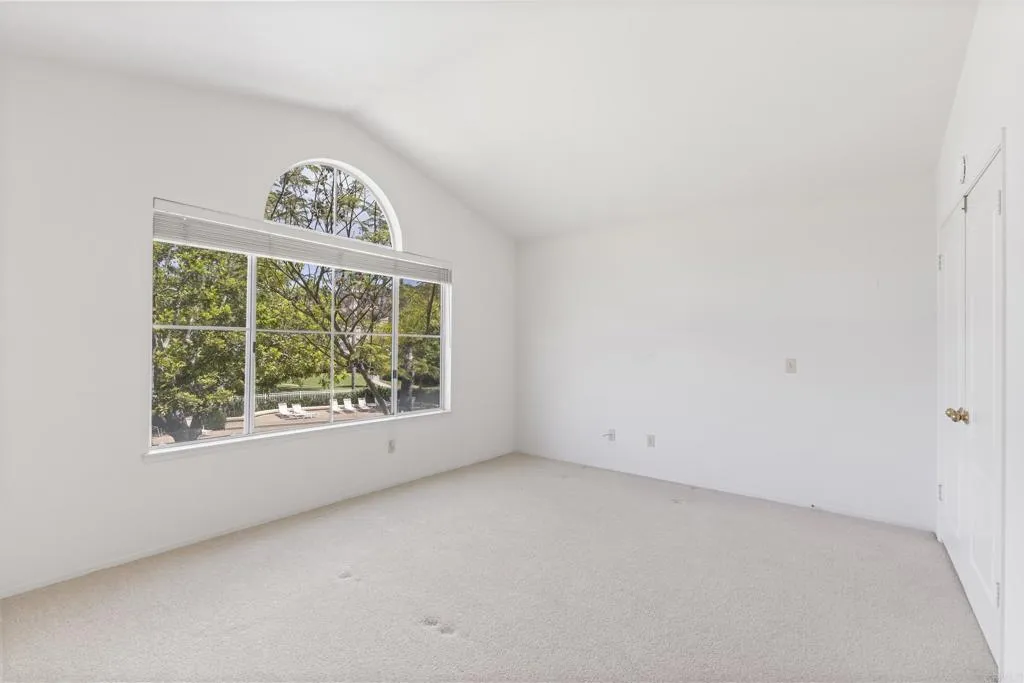 https://cdn.realtyfeed.com/cdn/127/307064830/9f9fa621aa1d04f8543ee122e3622034.webp