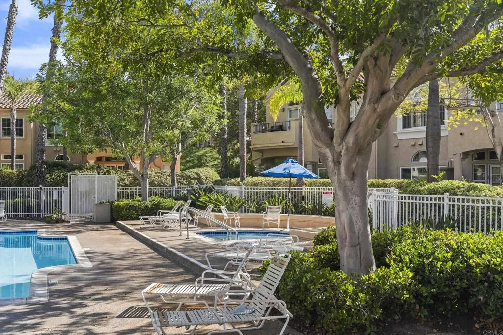 https://cdn.realtyfeed.com/cdn/127/307064830/d093a8265388e34bf78858a77f56bd95.webp