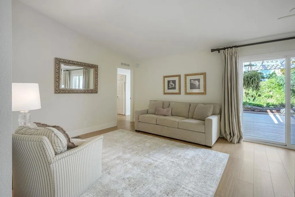 https://cdn.realtyfeed.com/cdn/127/307064836/49152f68c5b6dc5020e61cdf7a654d2b.webp