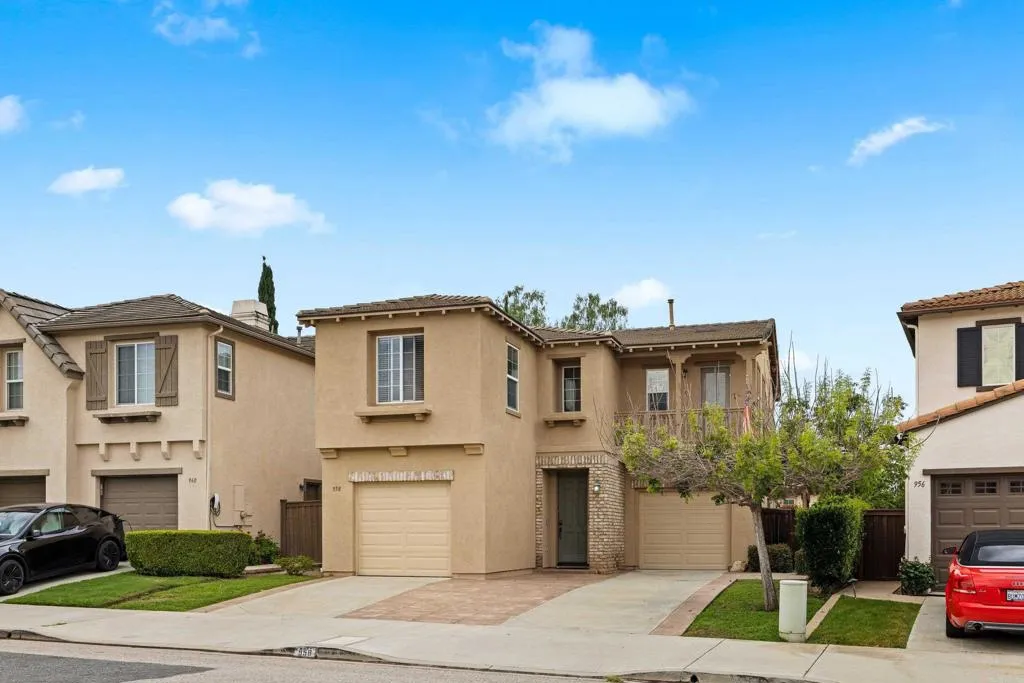 958 Avalon Way, San Marcos, CA 92078 - Photo 4 of 32, San Marcos, CA