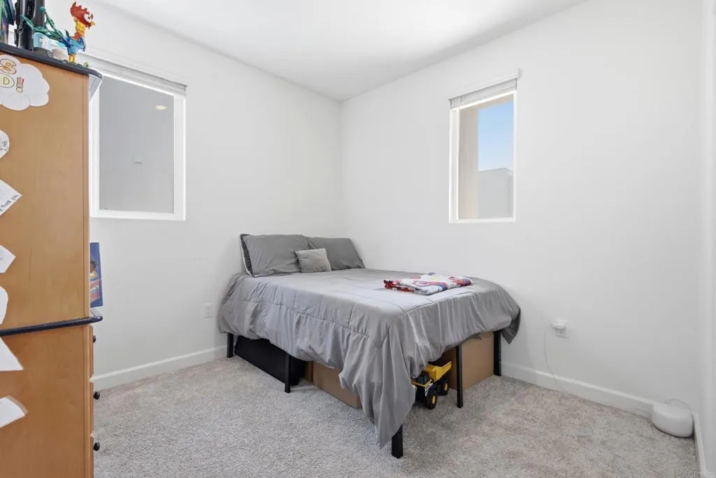 https://cdn.realtyfeed.com/cdn/127/307064944/5d30c69dbffb4f1b98f179d92f6078b3.webp