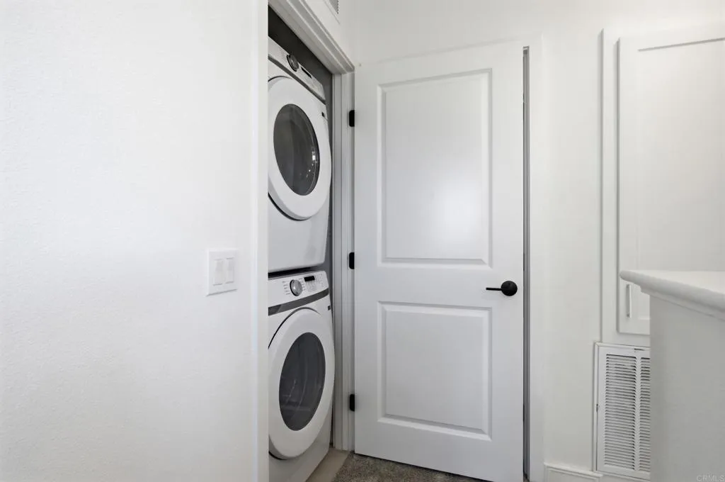 https://cdn.realtyfeed.com/cdn/127/307064944/bd835eacdaa06c80f03e54b42cebc337.webp