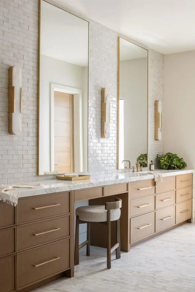 https://cdn.realtyfeed.com/cdn/127/307064952/3e63f7786158943ccf0b101961164791.webp
