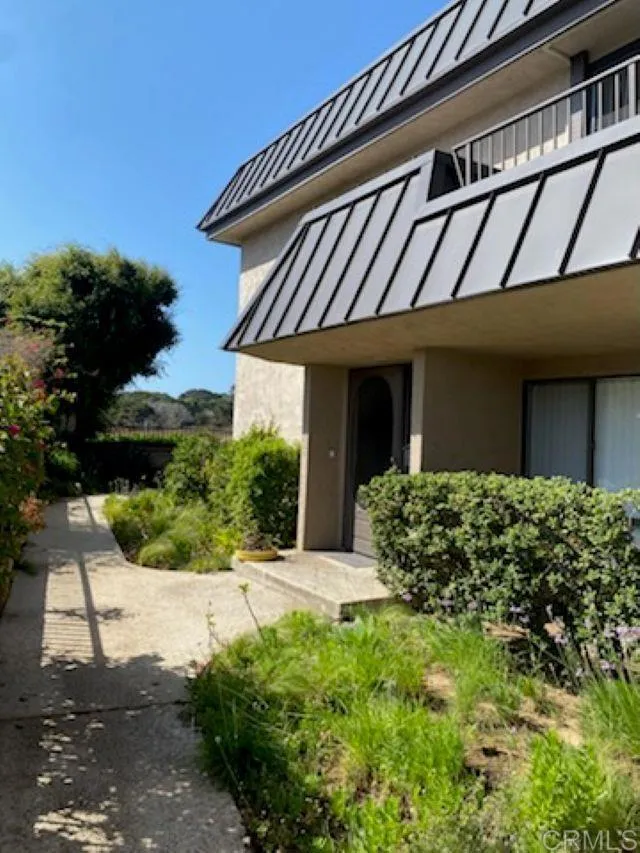 834 S Sierra Avenue, Solana Beach, CA 92075 - Photo 4 of 54, Solana Beach, CA