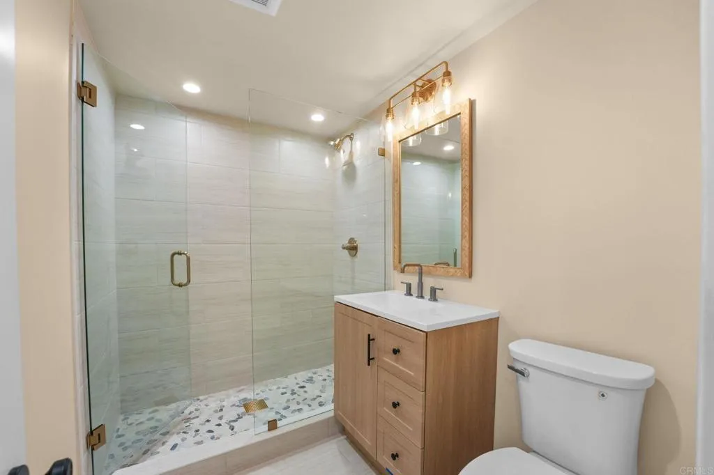 https://cdn.realtyfeed.com/cdn/127/307064985/16cb7fea625e2501dfa8d49956689166.webp