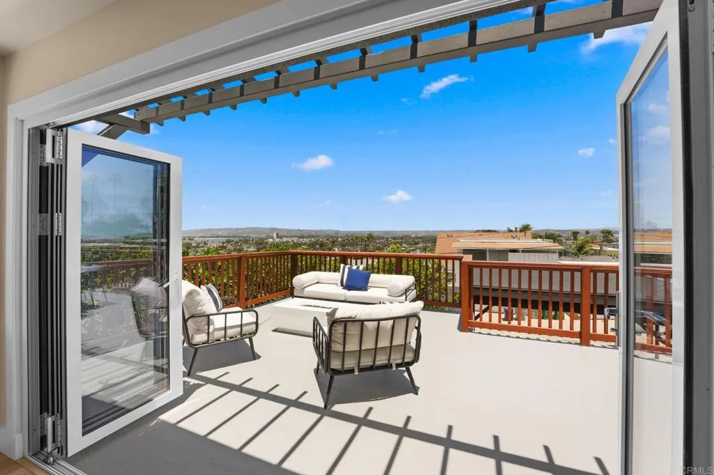 https://cdn.realtyfeed.com/cdn/127/307064985/78093a413b81eeddbfd4060f1d9bfb54.webp