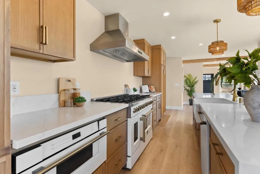 https://cdn.realtyfeed.com/cdn/127/307064985/ae3577afd5d35a0fbe6cfee5407aa0f2.webp