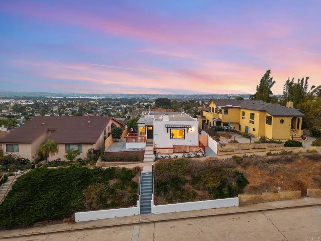 https://cdn.realtyfeed.com/cdn/127/307064985/d47c254697dd098f27bf3d068e6ad938.webp