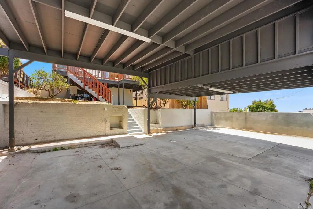 https://cdn.realtyfeed.com/cdn/127/307064985/f26a5e5044ebe8cf9e866f736670c09c.webp