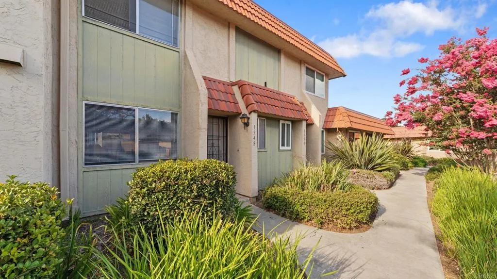 https://cdn.realtyfeed.com/cdn/127/307065008/279da1fe8533e94cf42d3b4724da8ac9.webp