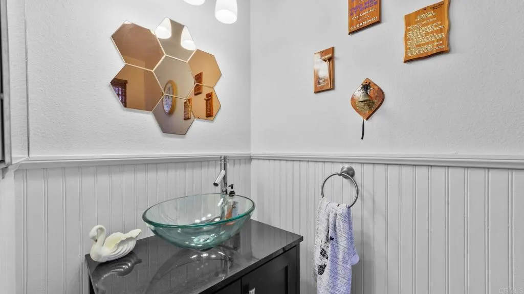 https://cdn.realtyfeed.com/cdn/127/307065008/a4a51940886d7006092e61fe4b589c3b.webp