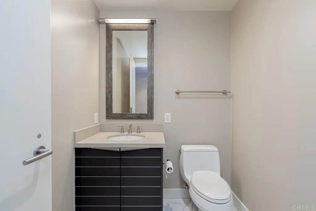 https://cdn.realtyfeed.com/cdn/127/307065009/3870a01e370b08ea75421bb4374f3c26.webp