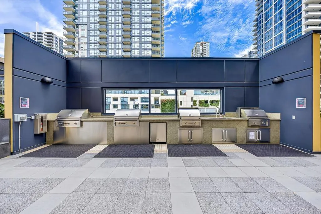 https://cdn.realtyfeed.com/cdn/127/307065009/50a5cf5c17389ca7a4aaadd5cc5cfb43.webp