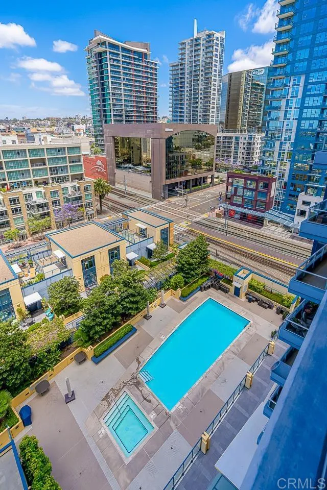 https://cdn.realtyfeed.com/cdn/127/307065009/78775ba4977c3bd6acb12656502490d3.webp