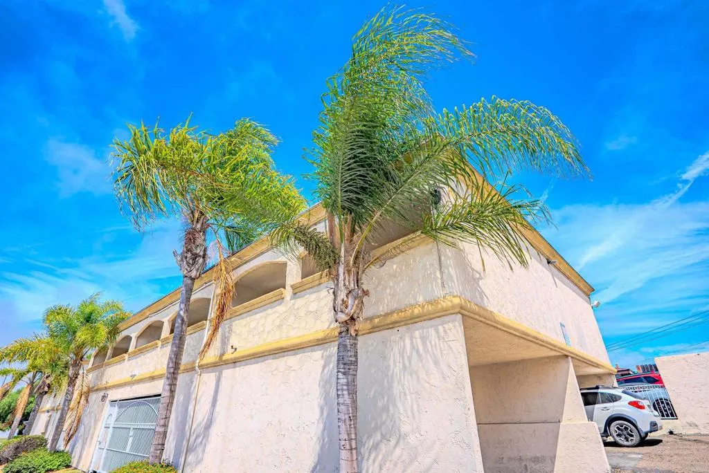 1085 12th St Unit F, Imperial Beach, CA 91932 - Photo 2 of 20, Imperial Beach, CA