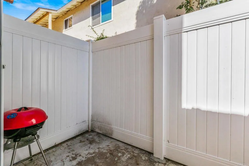 https://cdn.realtyfeed.com/cdn/127/307065155/e9878de0be12cda9a5abd885bcd71c8b.webp