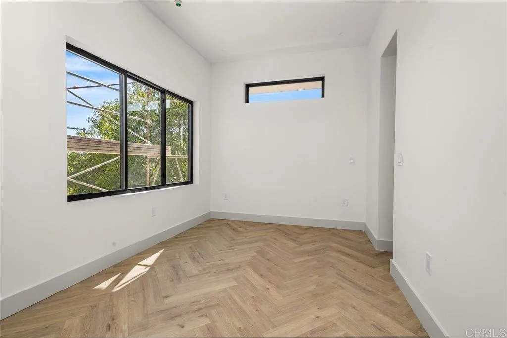 https://cdn.realtyfeed.com/cdn/127/307065230/ced907b3640db7b7fb27188c184a759b.webp