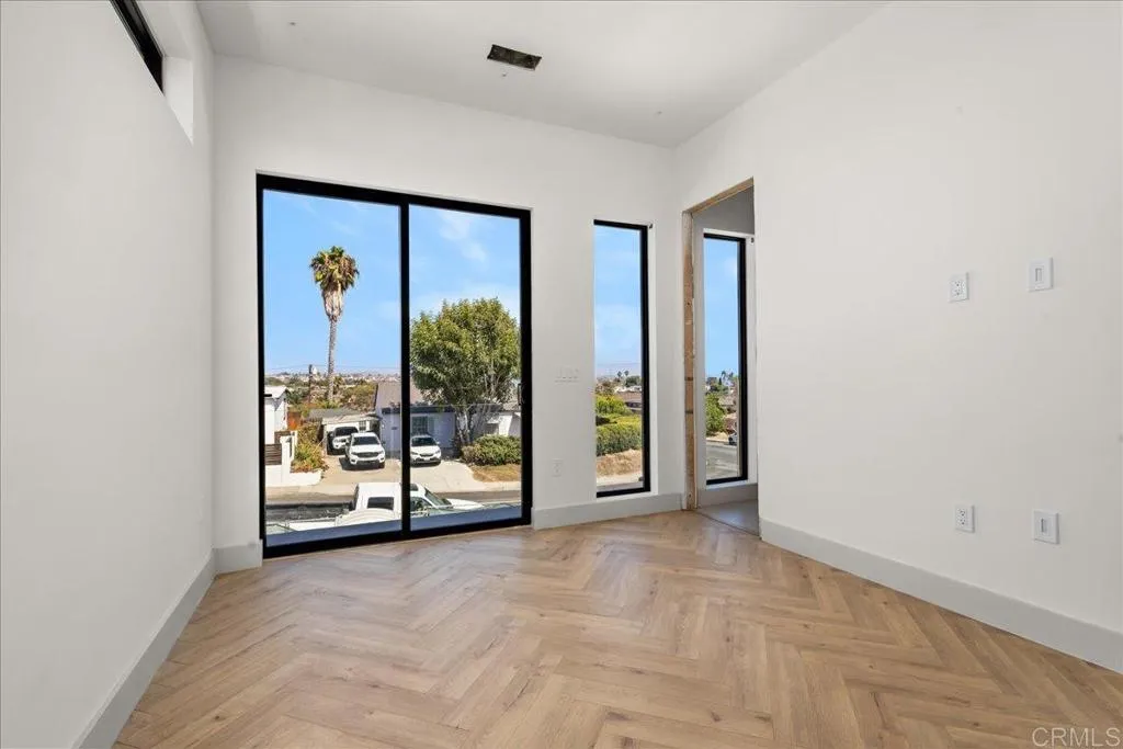 https://cdn.realtyfeed.com/cdn/127/307065230/de1526d105f5cebbafeef6cc6fc1af5a.webp