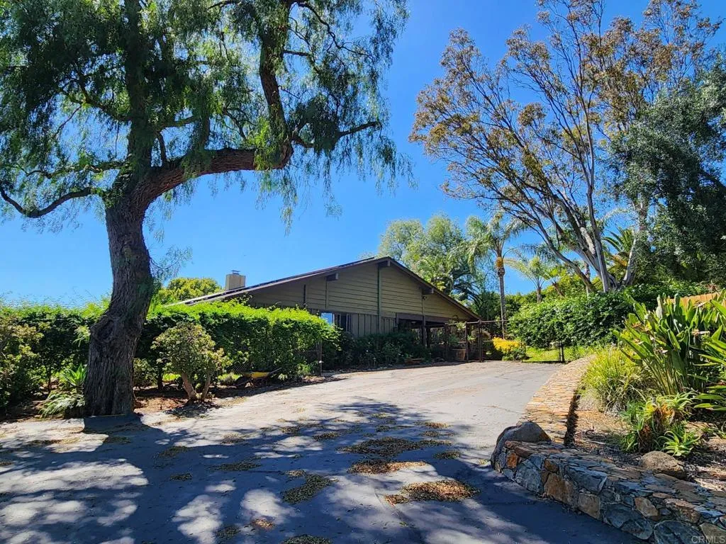 https://cdn.realtyfeed.com/cdn/127/307065305/0dcc6ee95ee8b327112a38f0c4a67e9e.webp