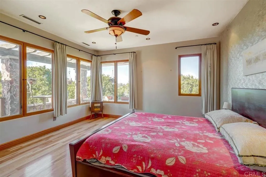 https://cdn.realtyfeed.com/cdn/127/307065305/a4fd98b90cadbdbe1ec726468a4c30ac.webp