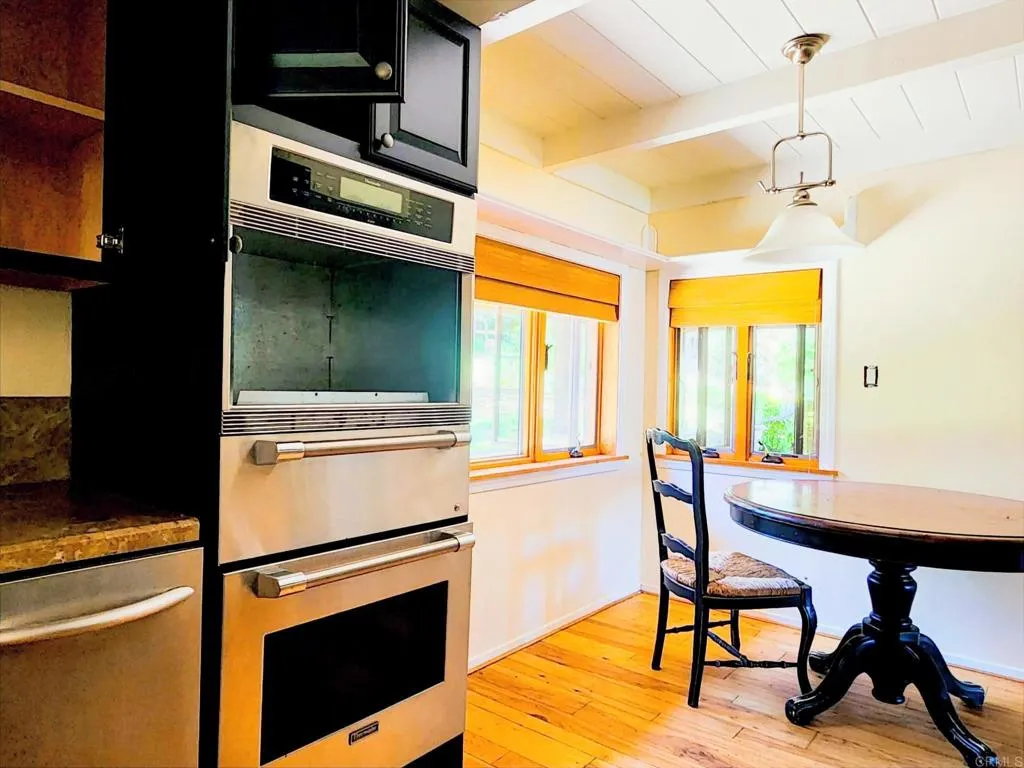 https://cdn.realtyfeed.com/cdn/127/307065305/e96851e7b6764305f542b37e40161ad1.webp