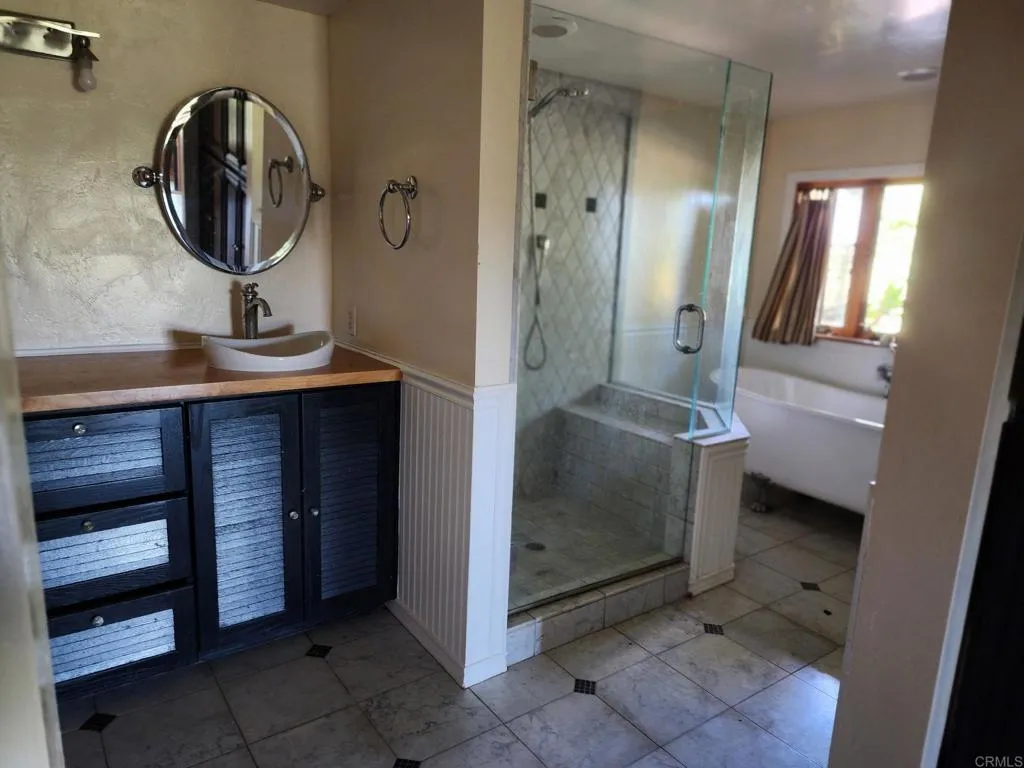 https://cdn.realtyfeed.com/cdn/127/307065305/fe14d007cbbbad8a4454eec8b850efe0.webp