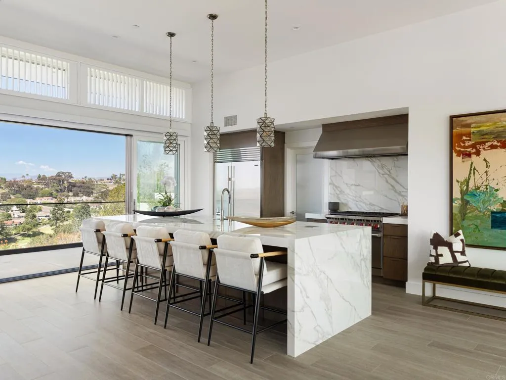 https://cdn.realtyfeed.com/cdn/127/307065307/2aeed8efed773c667b6925c4be07094e.webp