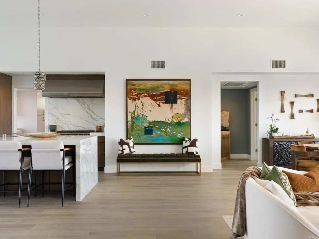 https://cdn.realtyfeed.com/cdn/127/307065307/54c402d1aef072e6ab31a7db8fb54872.webp