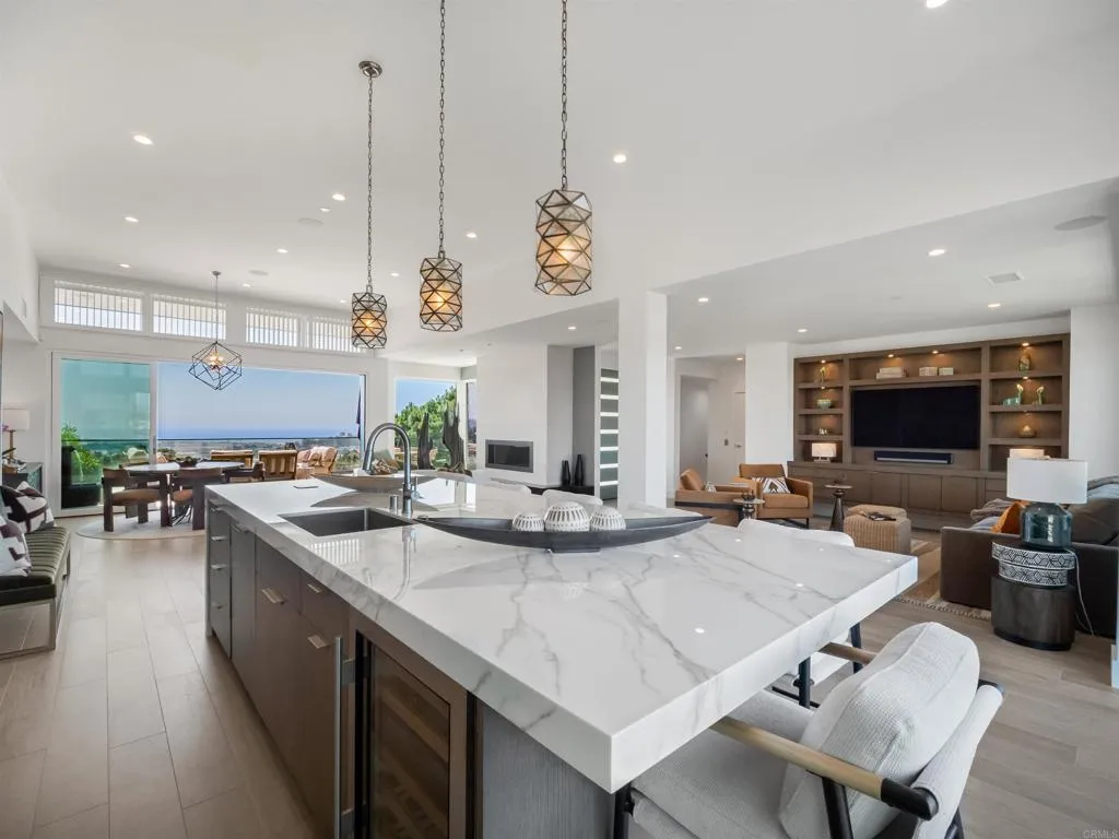 https://cdn.realtyfeed.com/cdn/127/307065307/5f0913216cee40c935a27ee7f0a1e59e.webp