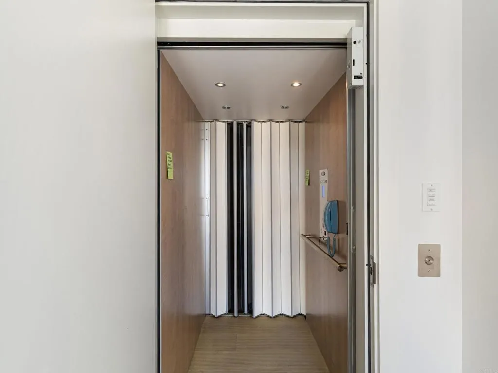https://cdn.realtyfeed.com/cdn/127/307065307/77ec04b5b17f9a27fc812cb08a73b8fa.webp