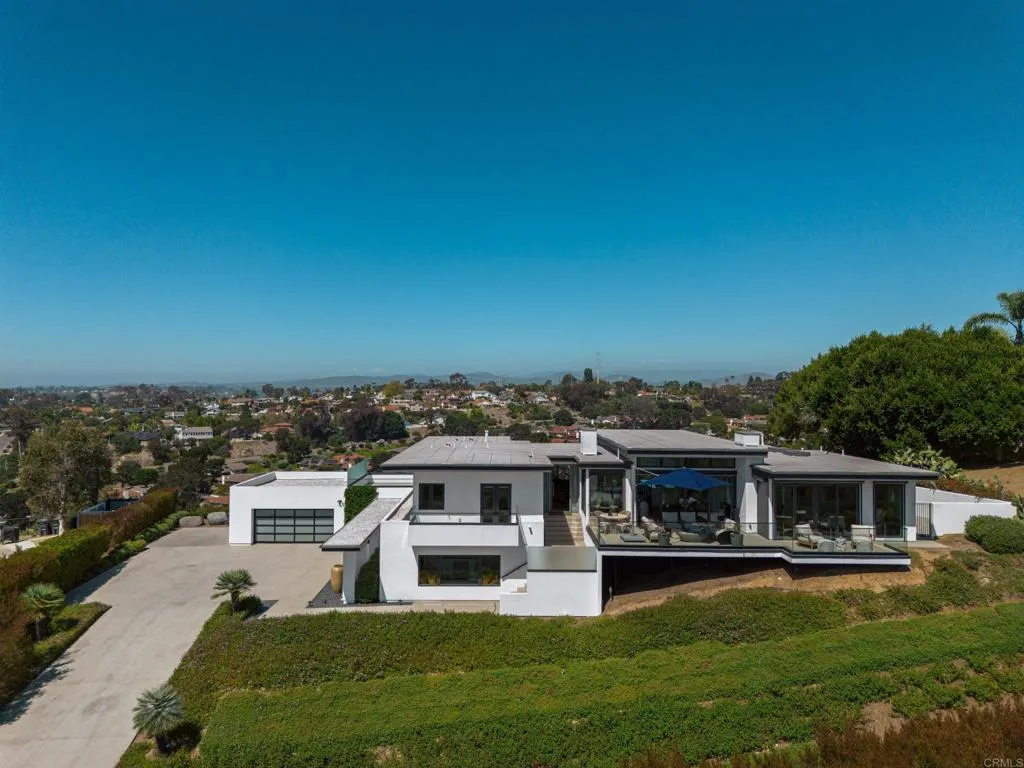 https://cdn.realtyfeed.com/cdn/127/307065307/b8f31eaa83a1629b0d19f211106200b9.webp