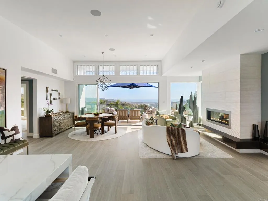 https://cdn.realtyfeed.com/cdn/127/307065307/f4ac53b88c1fb70ffef57229b83a24f4.webp