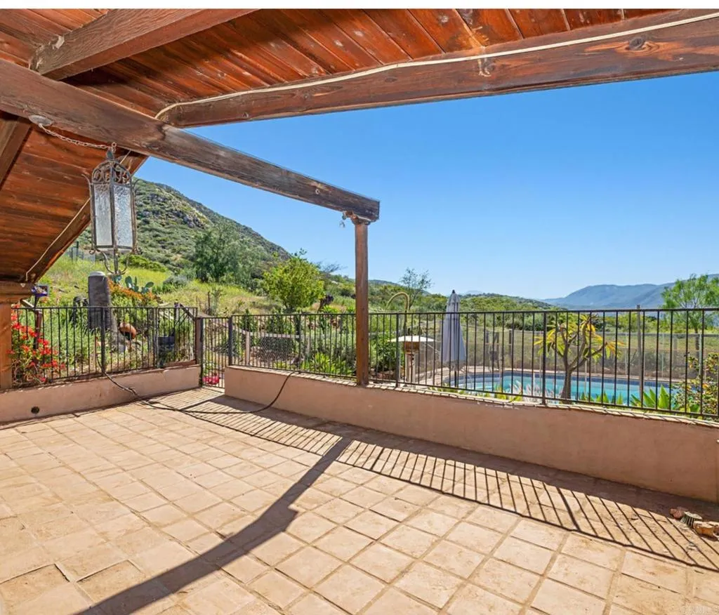 3333 Suncrest, El Cajon CA 92021