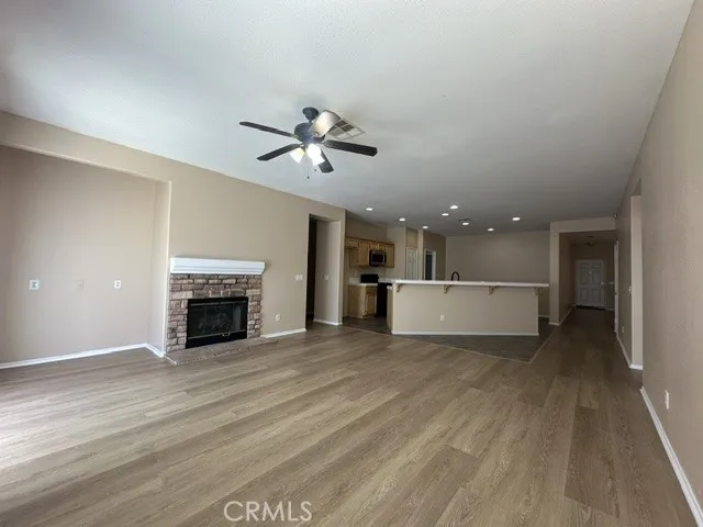 Victorville, CA 92392