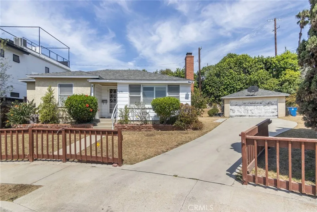 Los Angeles, CA 90066