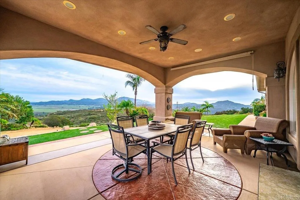 https://cdn.realtyfeed.com/cdn/127/307065414/54966ad056d51aede5045c0e73832295.webp