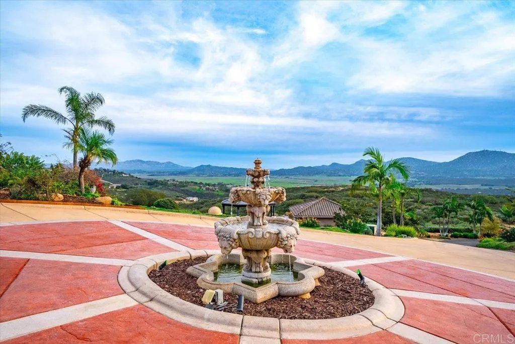 https://cdn.realtyfeed.com/cdn/127/307065414/60a15b77b5e7f85ab3c0dbf24ff312dc.webp