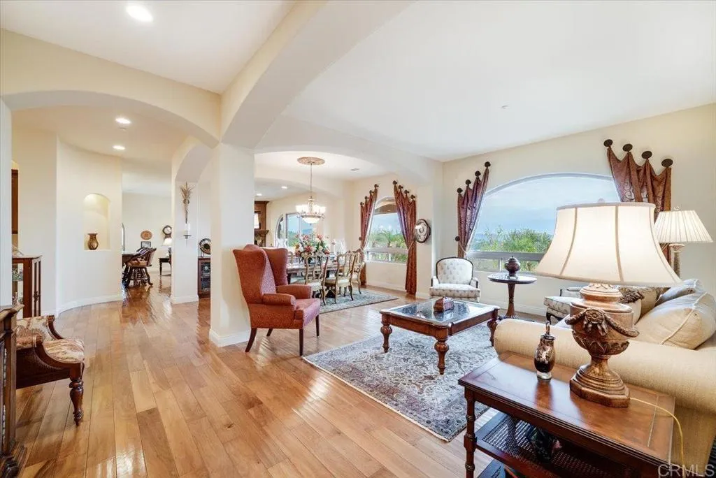 https://cdn.realtyfeed.com/cdn/127/307065414/639ddb8431e109b8ae505c05e006c403.webp