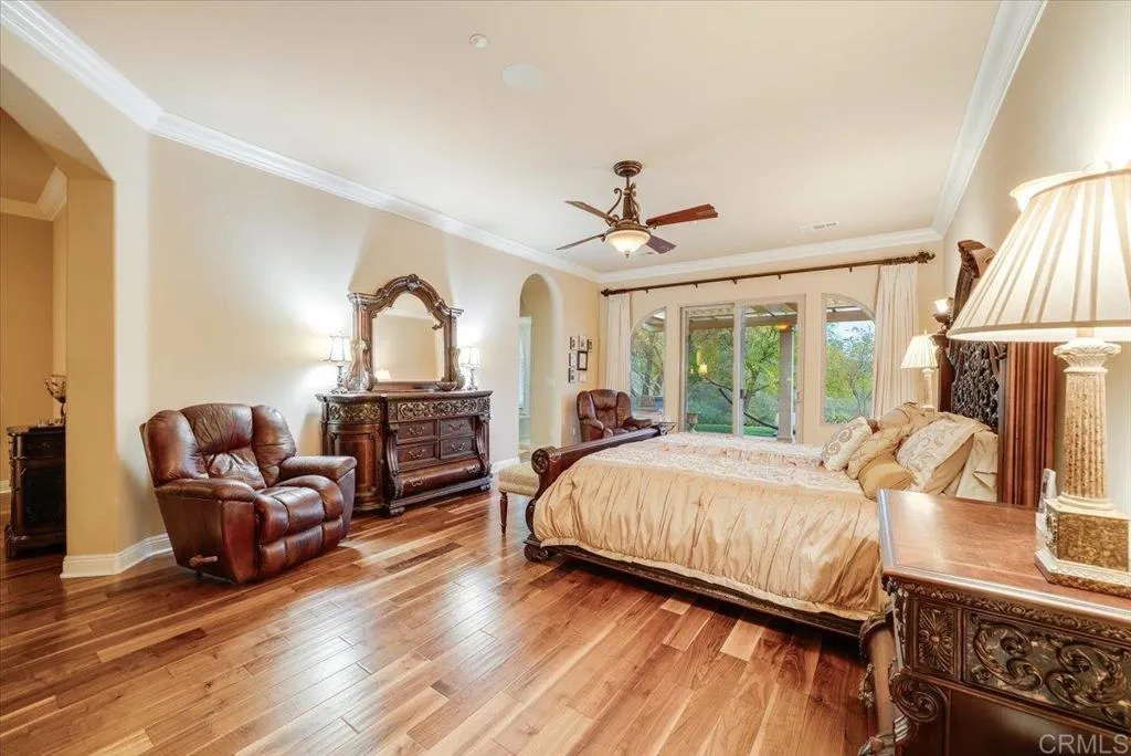 https://cdn.realtyfeed.com/cdn/127/307065414/844b280c2e63ffb8ed01b8142d29de8f.webp