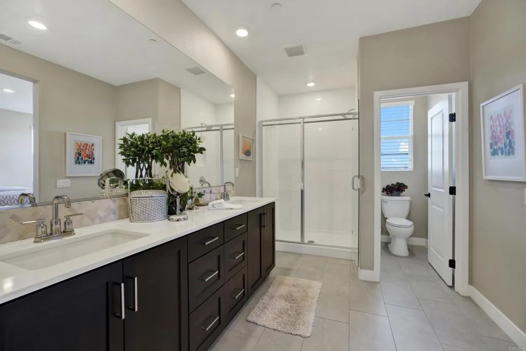 https://cdn.realtyfeed.com/cdn/127/307065417/0de6ffccba0930690fd25184c685ec00.webp