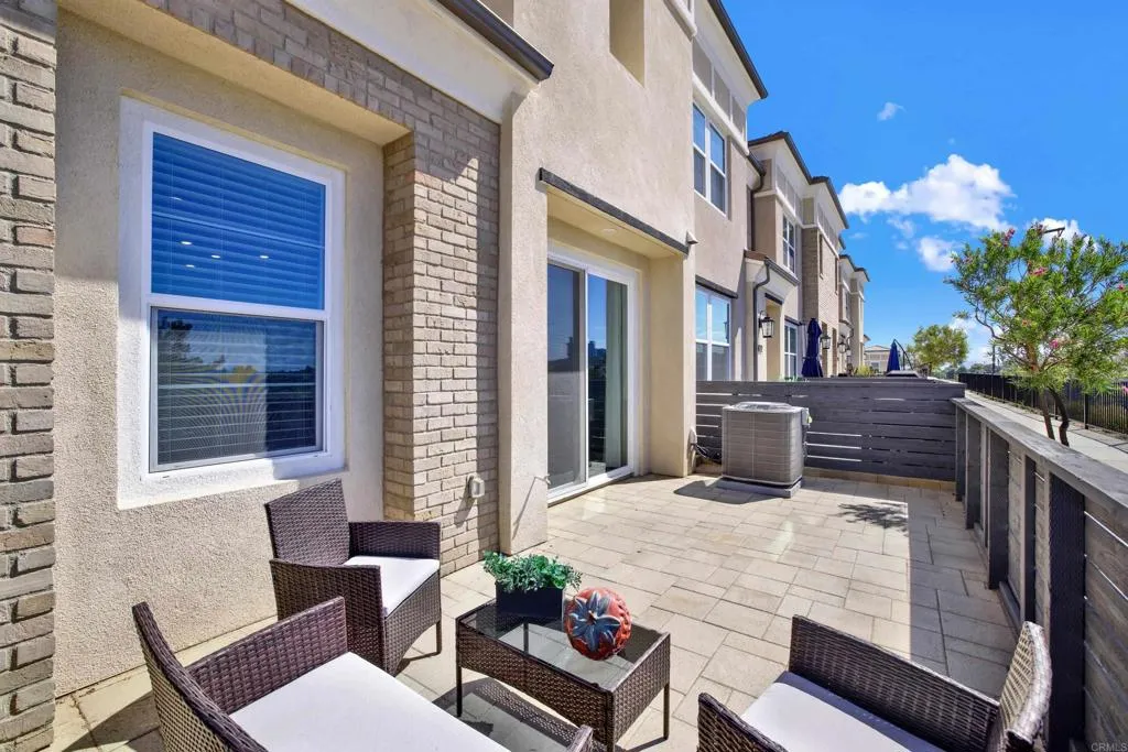 https://cdn.realtyfeed.com/cdn/127/307065417/ac58b0bf2b8e80f6a5bd637586ea370d.webp