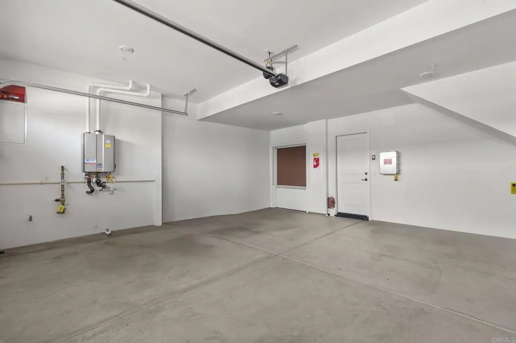 https://cdn.realtyfeed.com/cdn/127/307065417/e71977245002f751fb0be2996930dd8d.webp